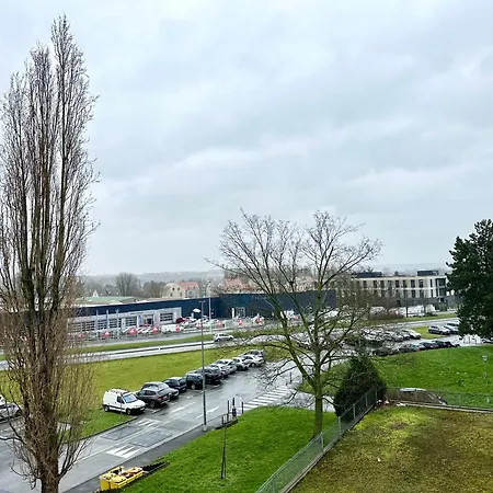 A 5mn Du Centre *